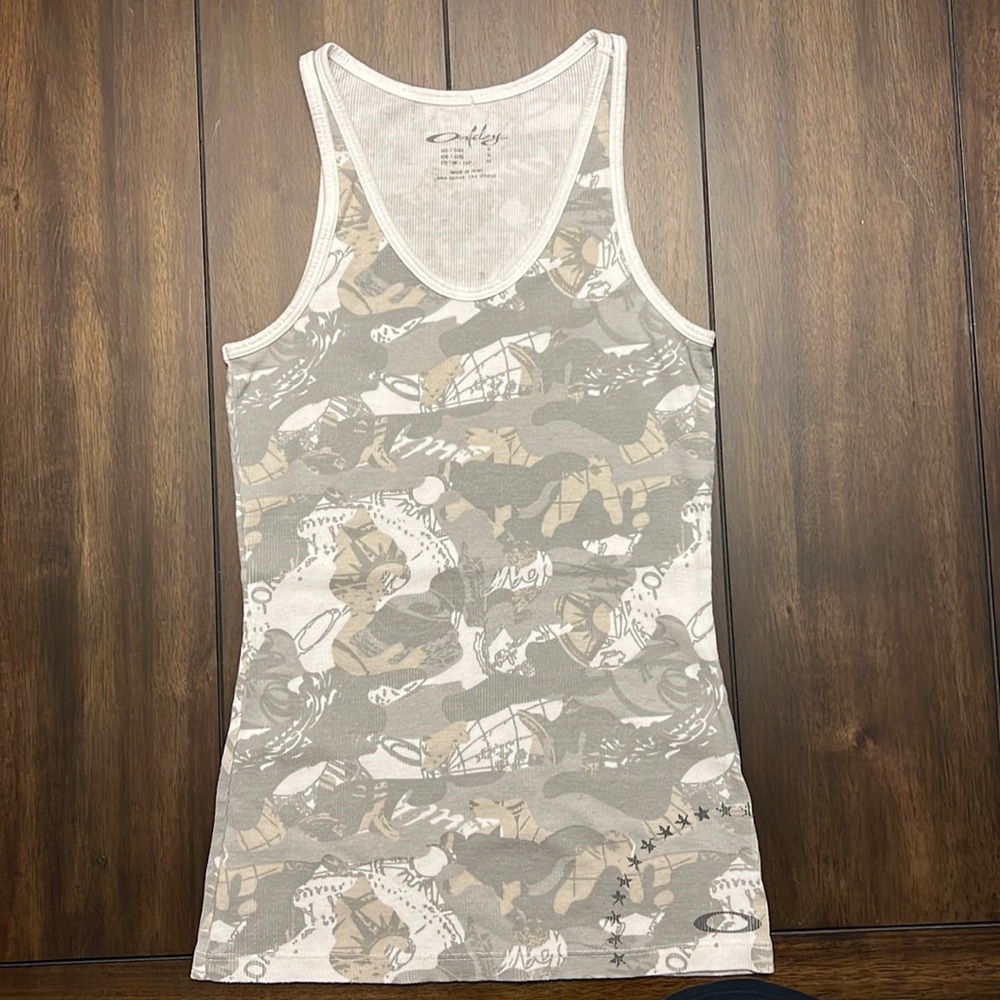 Oakley Tank Muscle shirt ladies Small graphic design